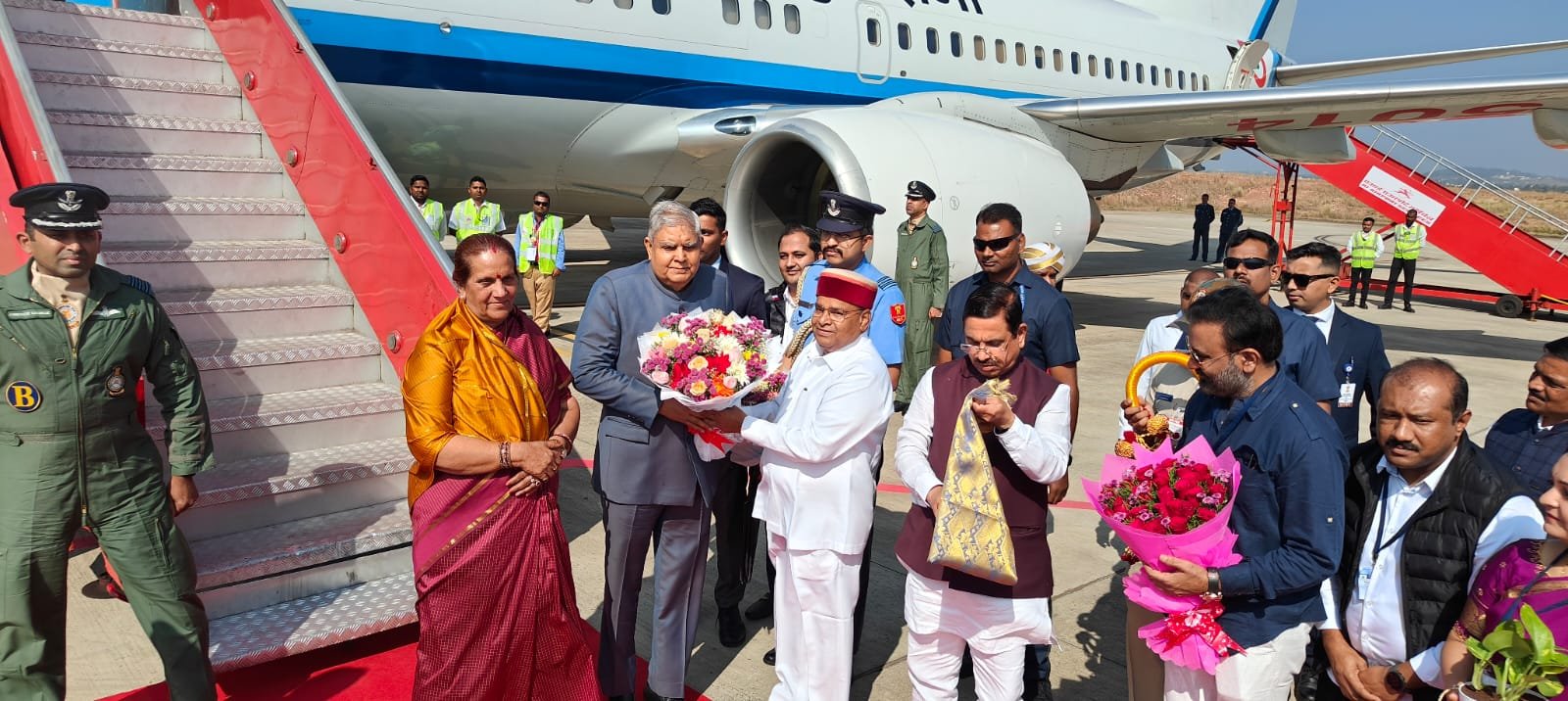 ಉಪರಾಷ್ಟ್ರಪತಿ ಜಗದೀಪ ಧನಕರ ಹುಬ್ಬಳ್ಳಿಗೆ ಆಗಮನ