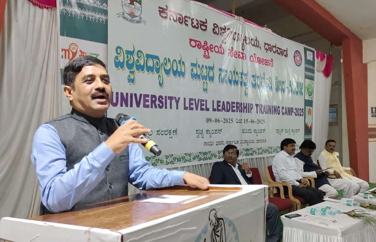 ಯುವಕರಲ್ಲಿ ದೇಶ ಪ್ರೇಮ ಬೆಳೆಸಲು ಎನ್ ಎಸ್ ಎಸ್ ಸಹಕಾರಿ – ಡಾ.ಜಾವೀದ್ ಜಮಾದಾರ.